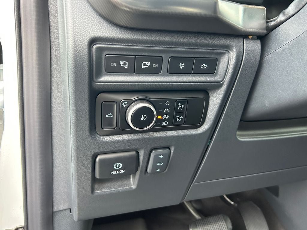 Used 2024 Ford F150 Platinum AWD/4WD image 21