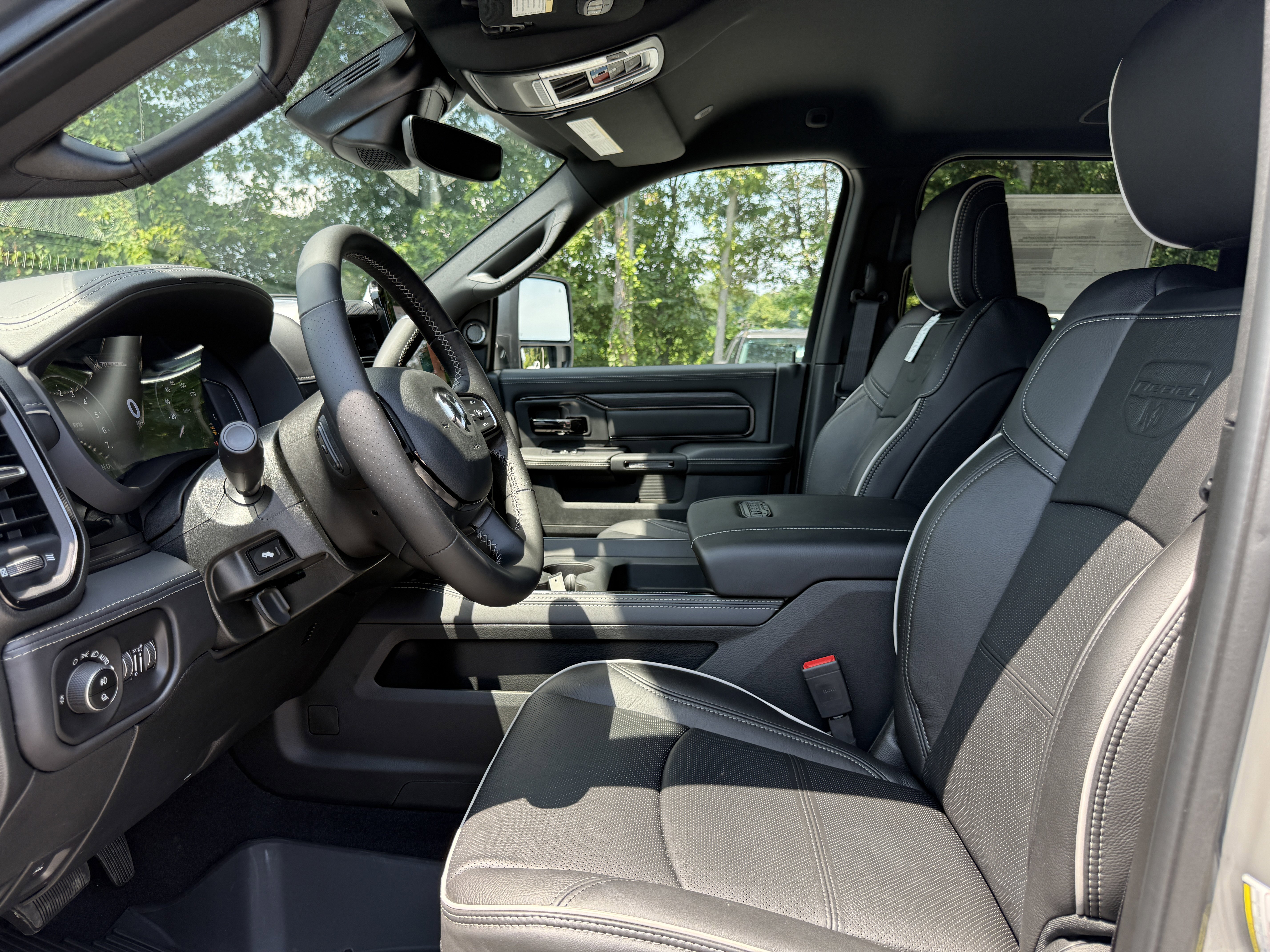 New 2025 RAM 2500 Rebel w/ Rebel Level 2 Equipment Group image 14