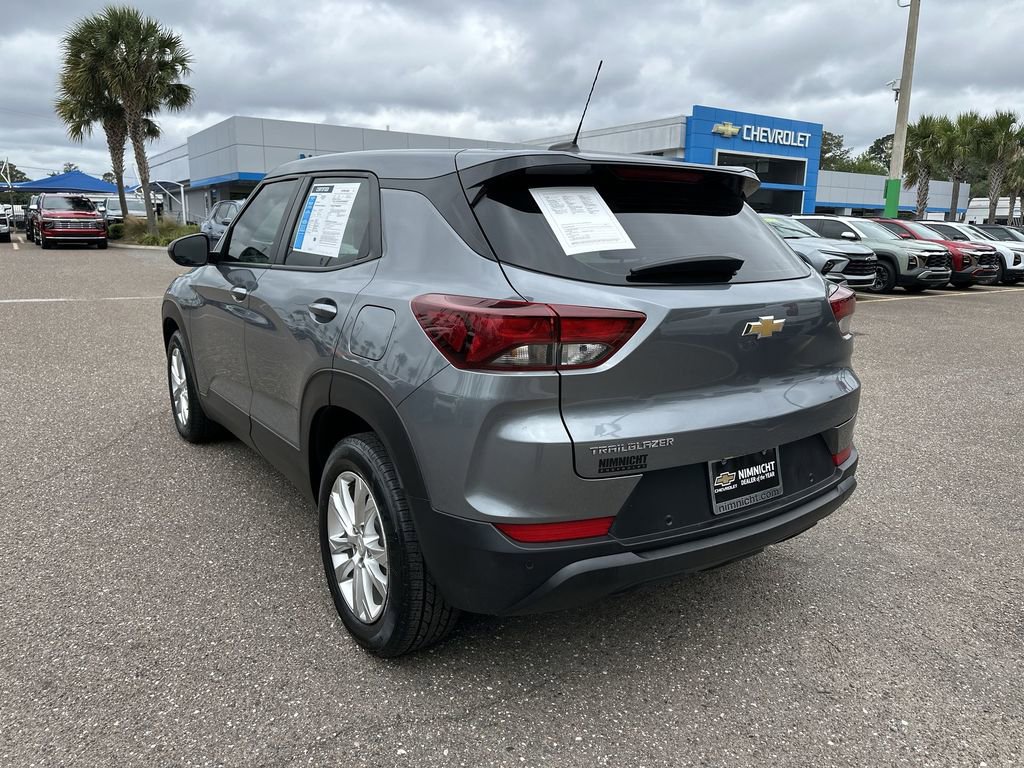 Used 2021 Chevrolet TrailBlazer LS FWD image 14
