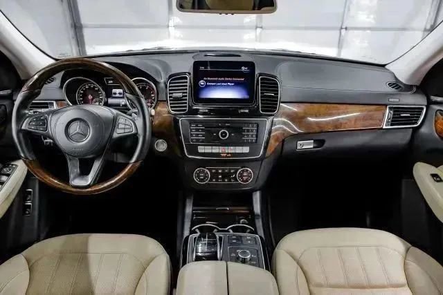 Used 2018 Mercedes-Benz GLS 450 4MATIC w/ Premium Package image 20
