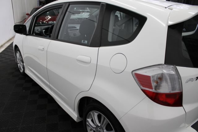 Used 2010 Honda Fit Sport image 7