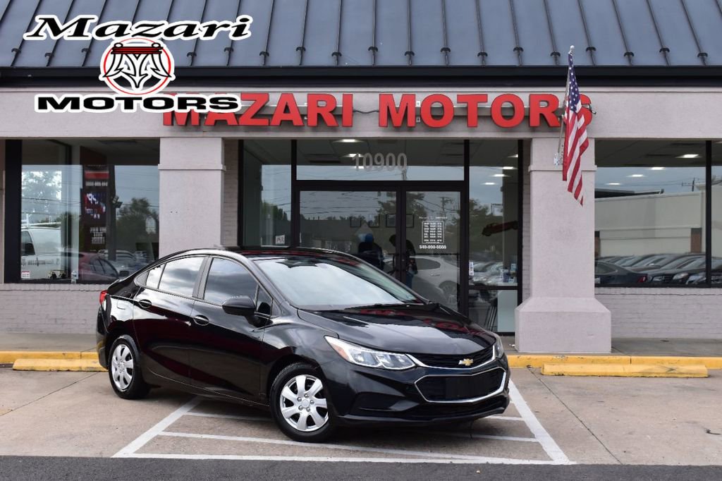 Used 2017 Chevrolet Cruze LS image 1