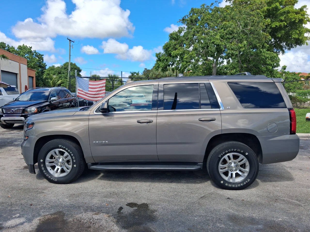 Used 2018 Chevrolet Tahoe LT AWD/4WD image 1