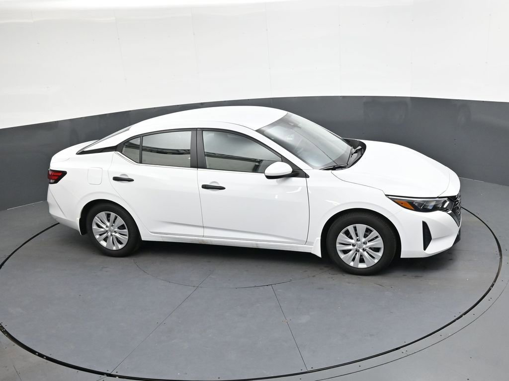 Certified 2025 Nissan Sentra S image 27