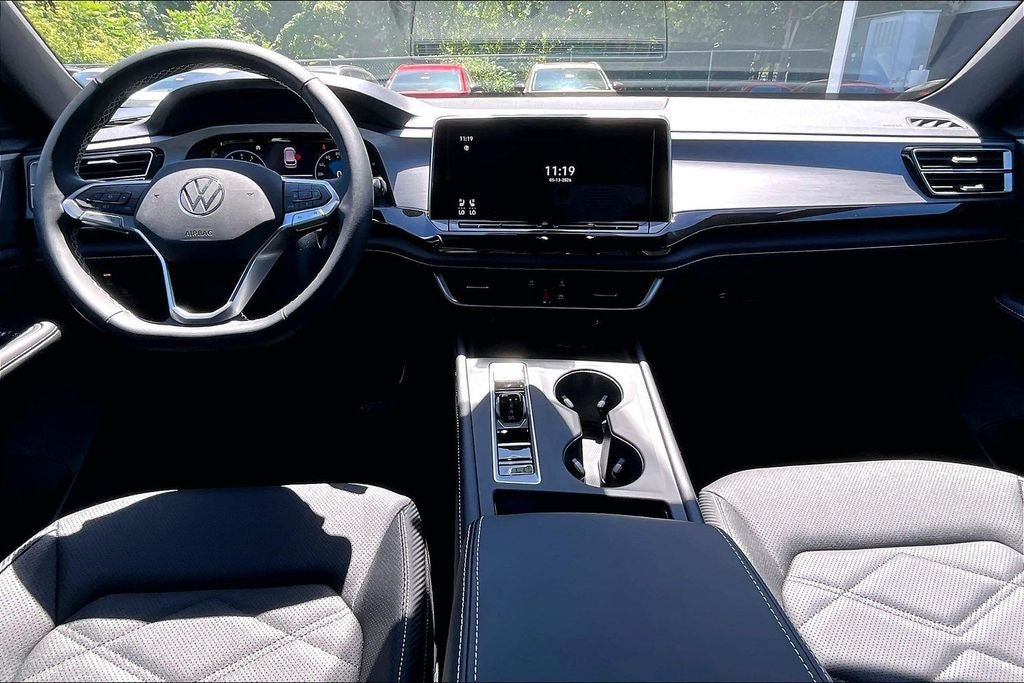 New 2026 Volkswagen Atlas Cross Sport SE AWD/4WD image 15