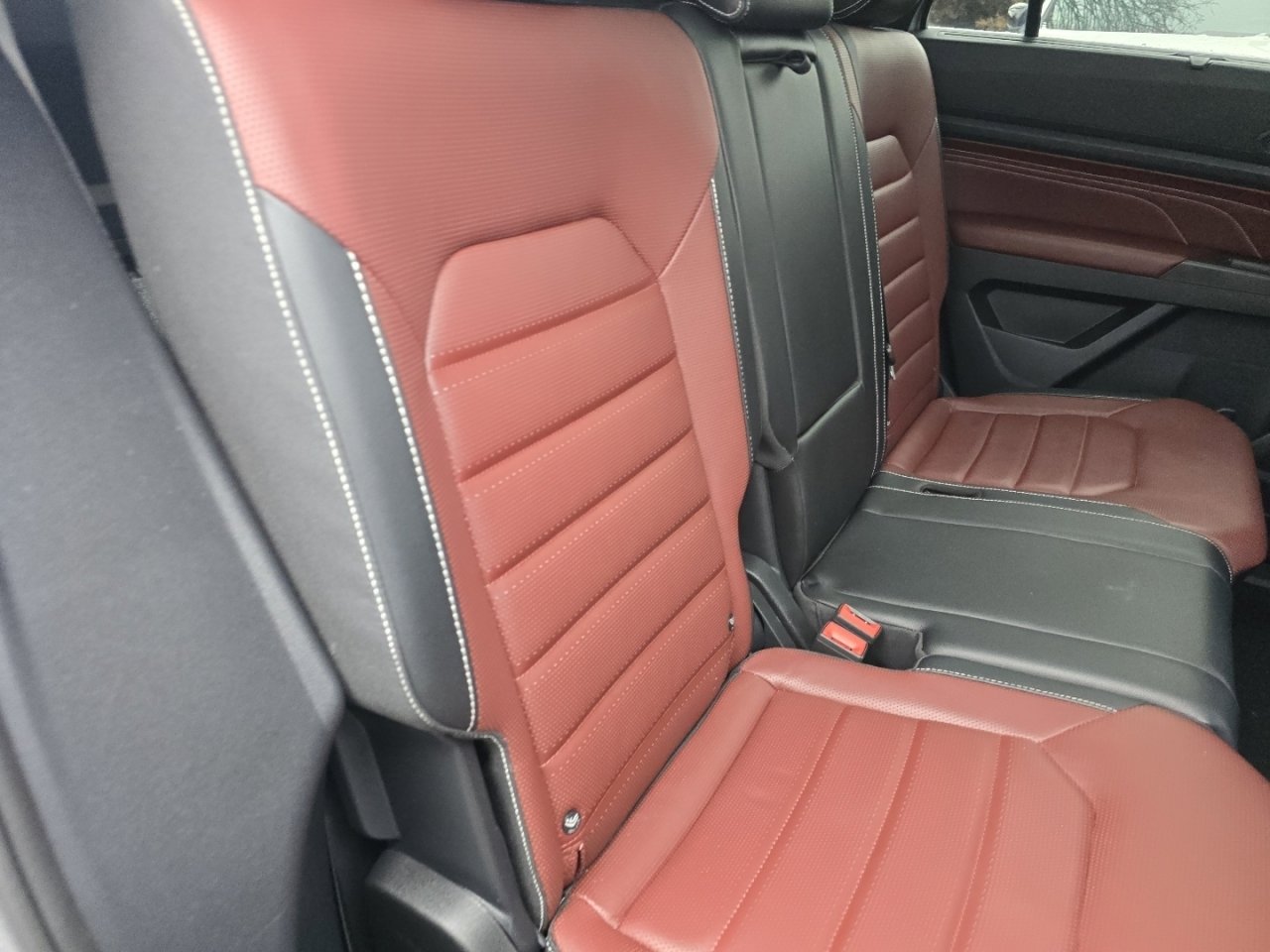 Used 2022 Volkswagen Atlas Cross Sport SEL Premium R-Line image 11