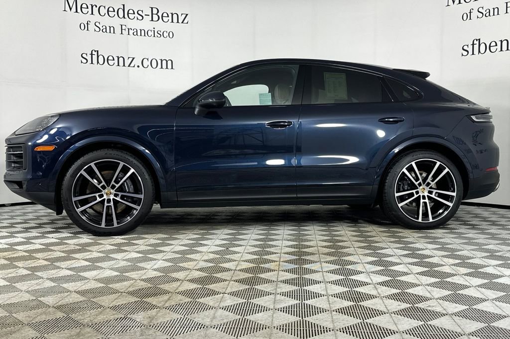 Used 2024 Porsche Cayenne Coupe image 7