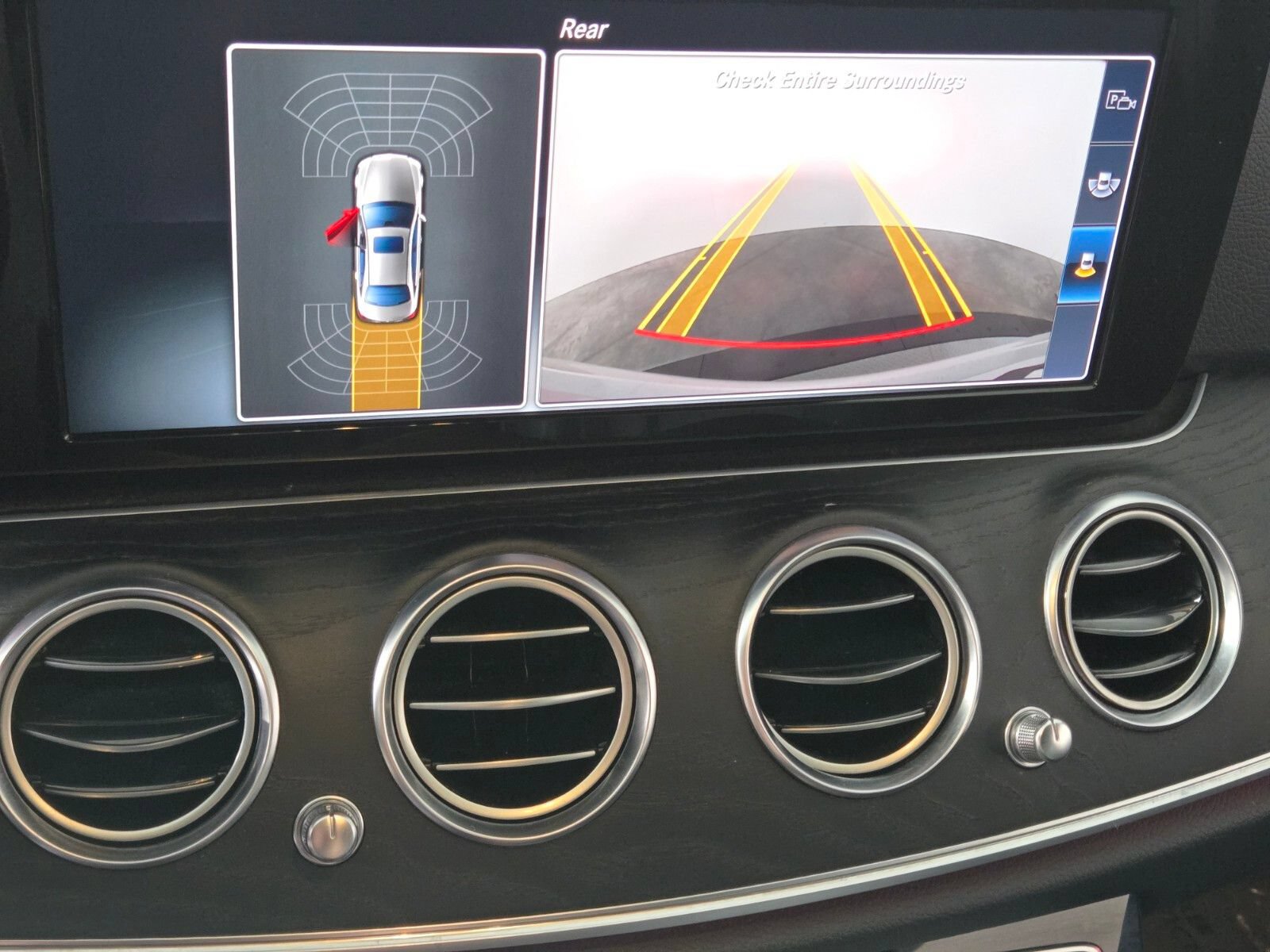 Used 2017 Mercedes-Benz E 300 image 27