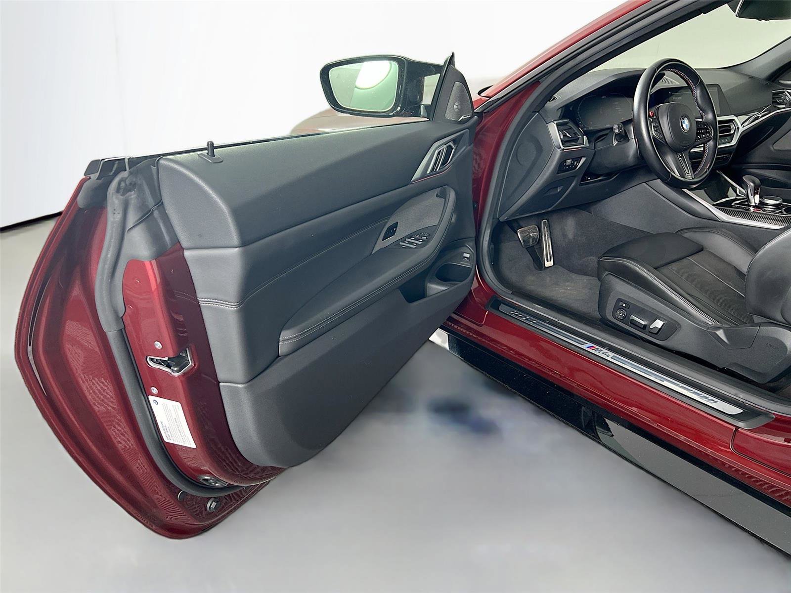 Used 2023 BMW M4 xDrive Competition w/ Executive Package image 17