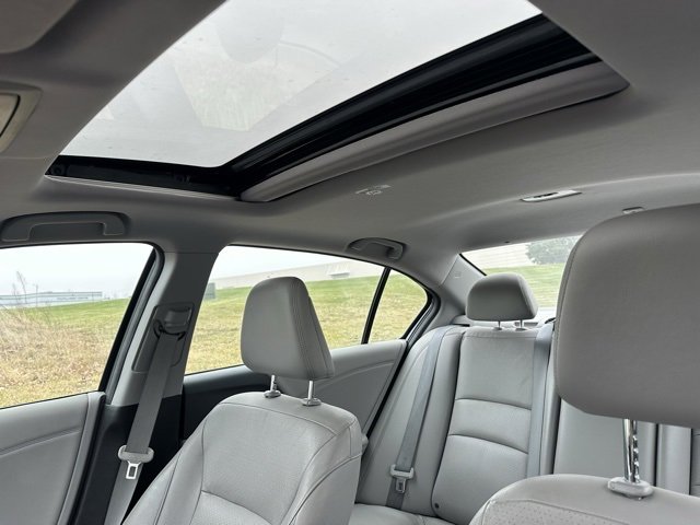 Used 2016 Honda Accord EX-L image 4