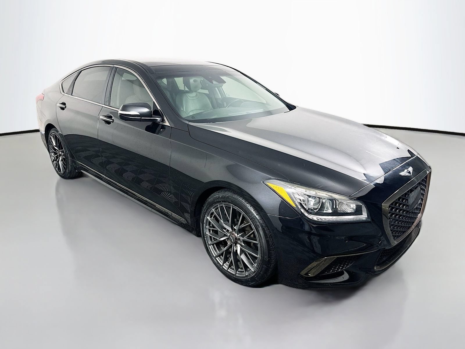 Used 2019 Genesis G80 3.8 w/ Sport Package 02