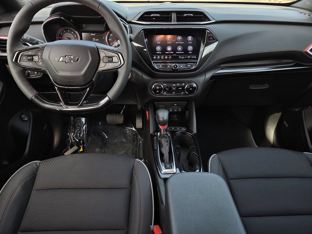 Used 2023 Chevrolet TrailBlazer RS w/ Sun and Liftgate Package FWD image 8