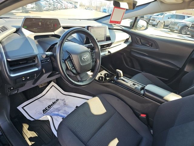 Used 2023 Toyota Prius LE image 11