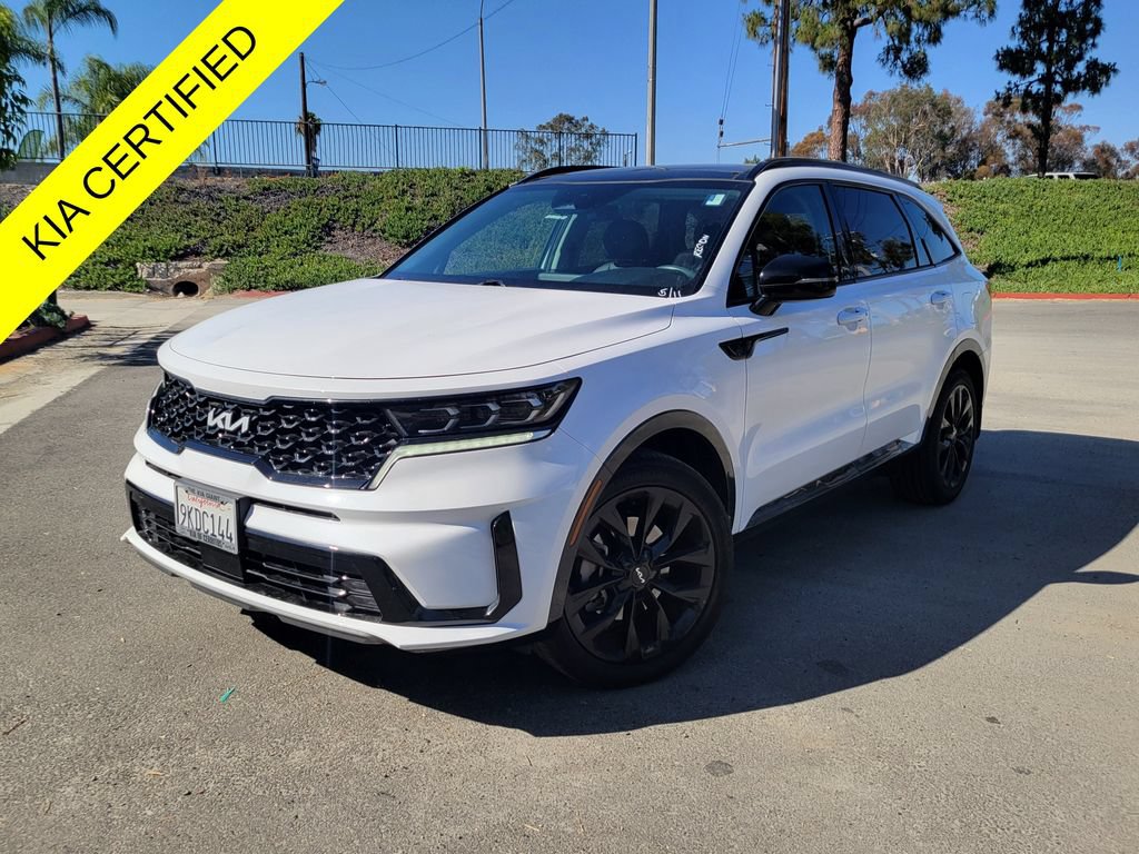 Certified 2023 Kia Sorento SX FWD image 1