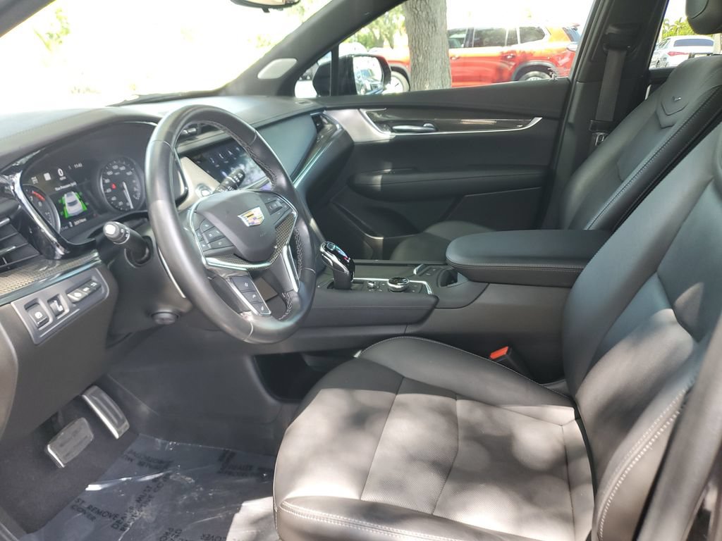 Certified 2022 Cadillac XT5 Sportv w/ Technology Package AWD/4WD image 22