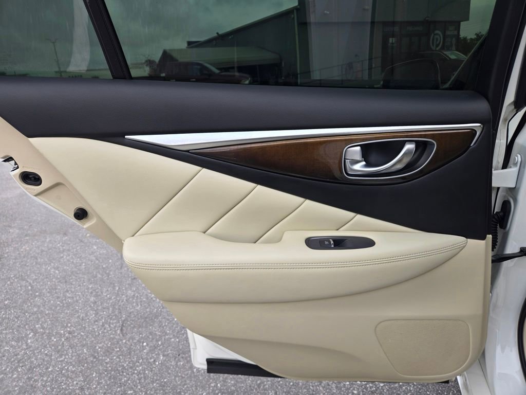 Used 2019 INFINITI Q50 Luxe w/ Essential Package (3.0T Luxe) image 36