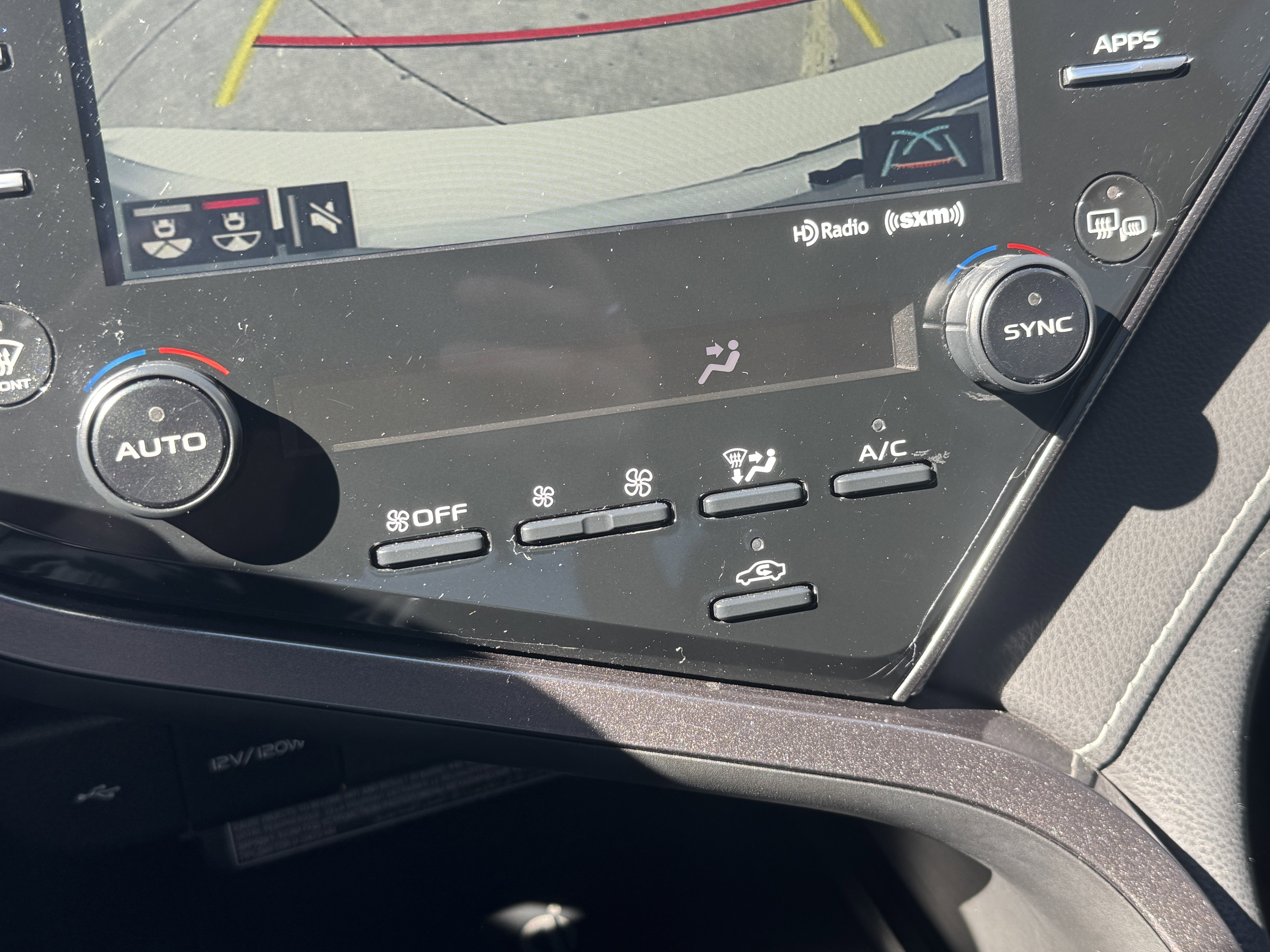 Used 2020 Toyota Camry SE w/ Audio Package image 26