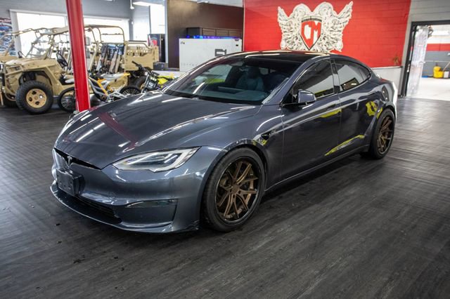 Used 2021 Tesla Model S Plaid image 2
