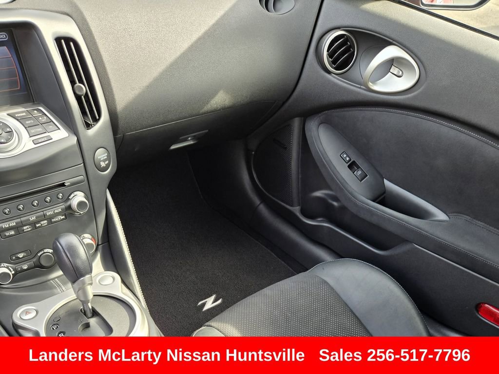 Used 2013 Nissan 370Z Touring w/ Sport Pkg image 16