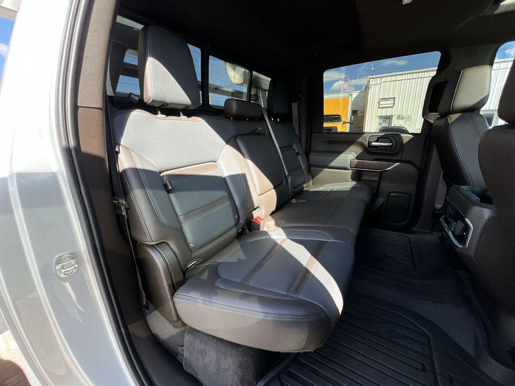 Used 2020 GMC Sierra 3500 Denali image 28