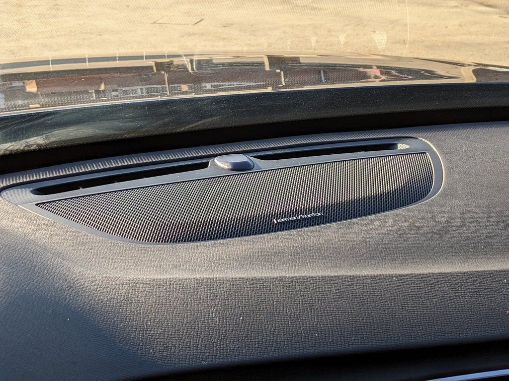 Certified 2024 Volvo XC90 T8 Plus w/ Protection Package image 16