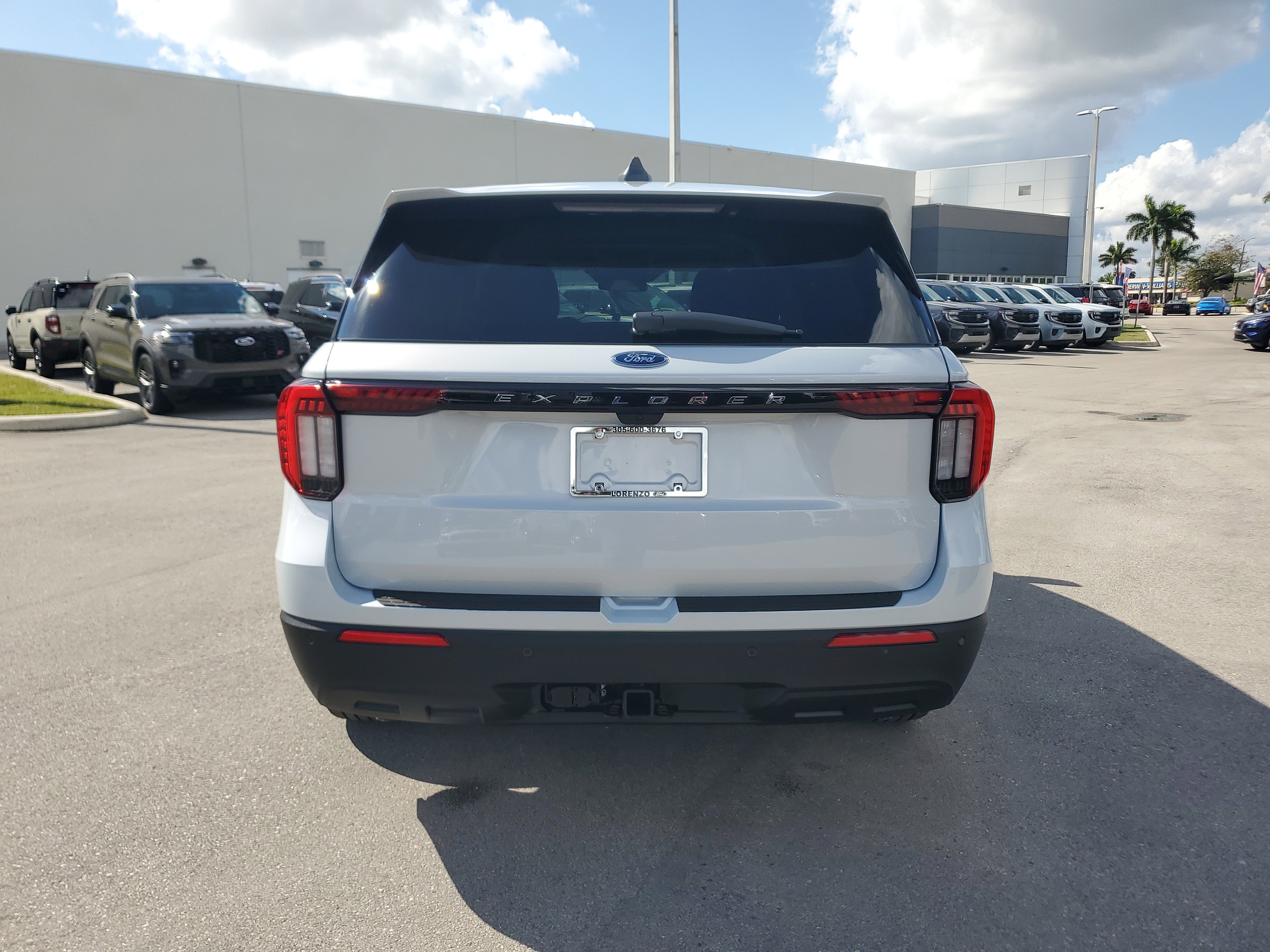 Used 2026 Ford Explorer Active image 6