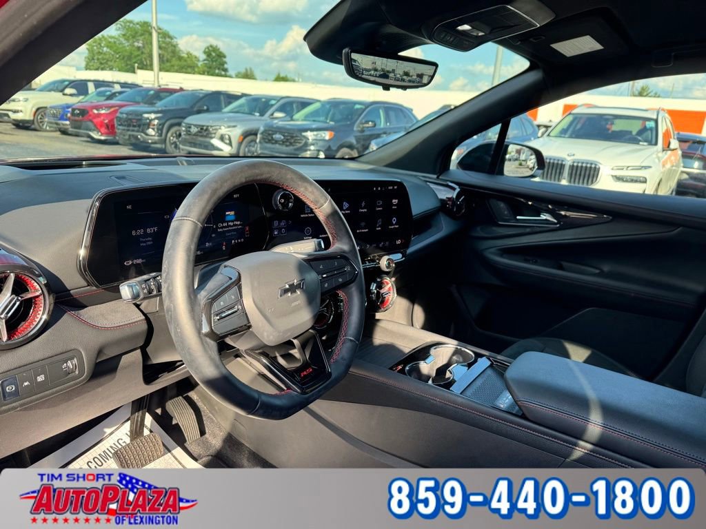 Used 2024 Chevrolet Blazer EV RS AWD/4WD image 3