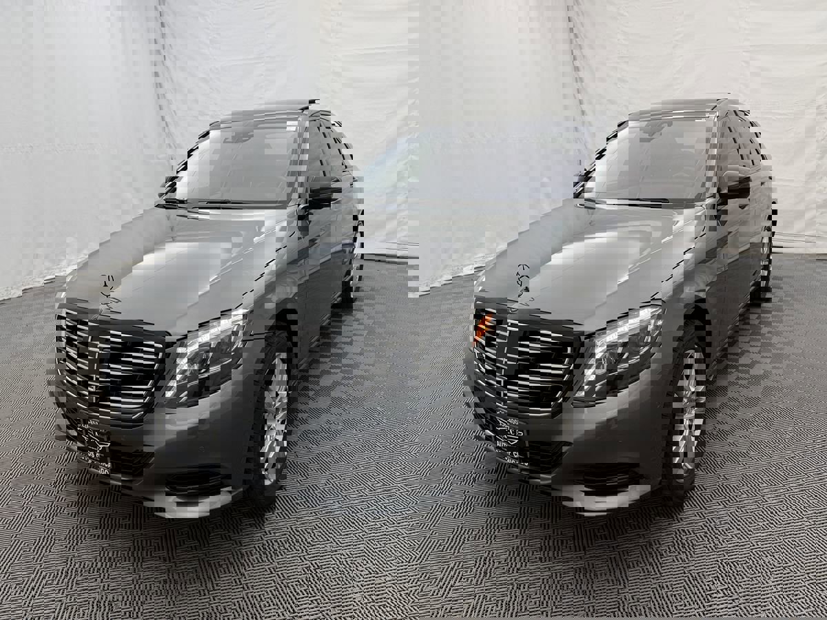 Used 2017 Mercedes-Benz S 550 4MATIC Sedan image 2