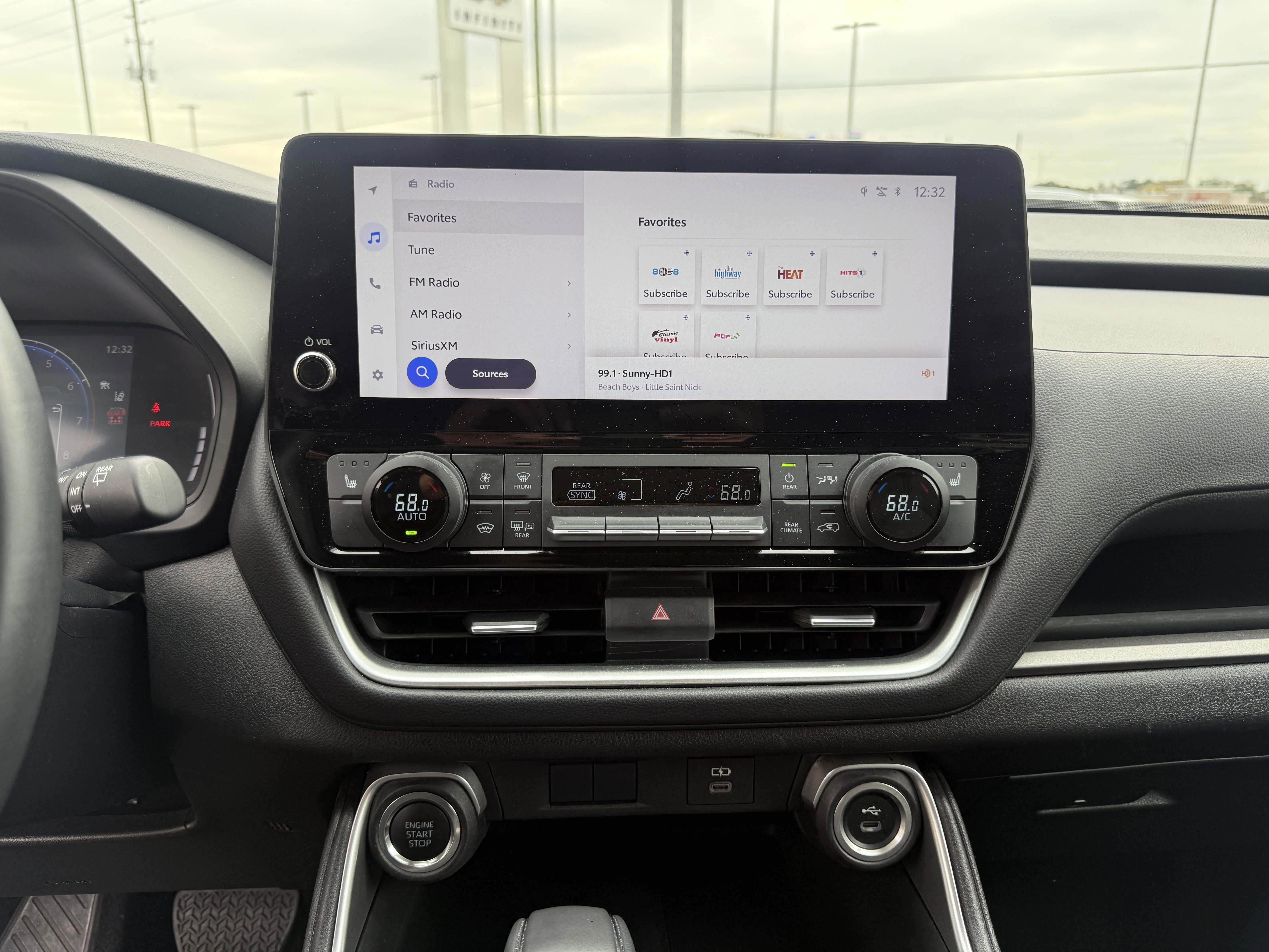 Used 2025 Toyota Grand Highlander FWD image 22