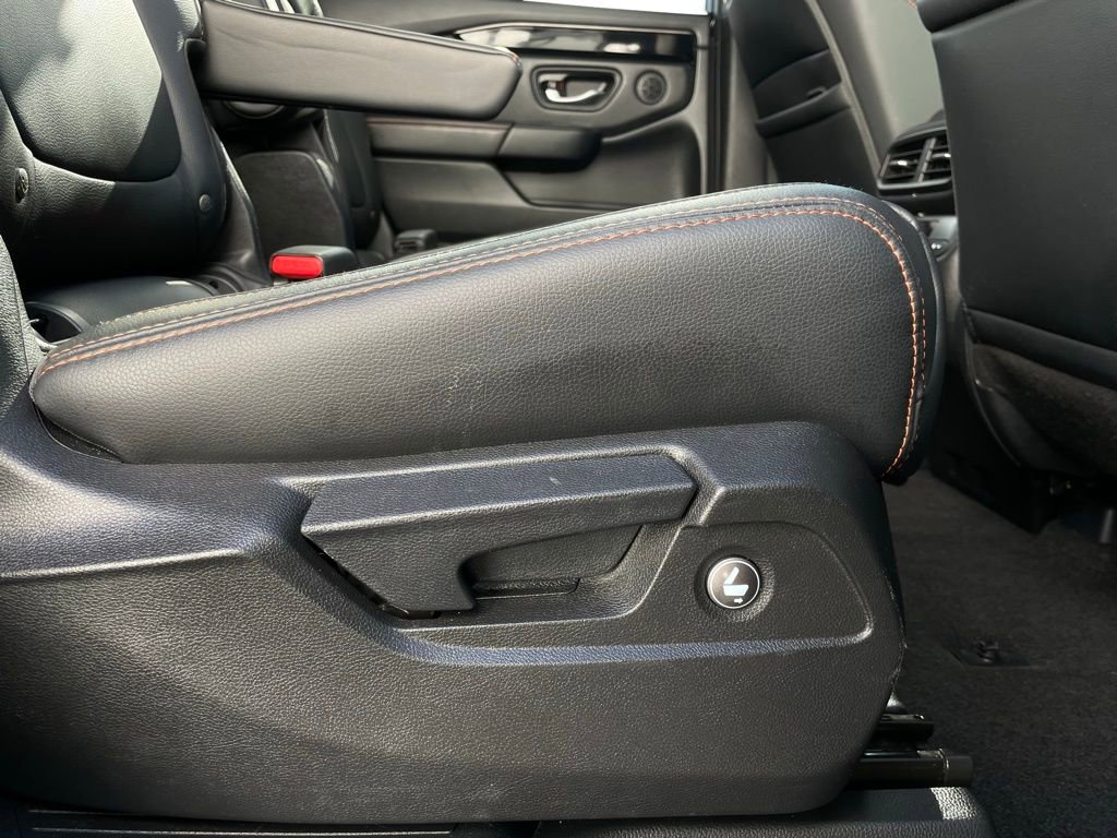 Used 2024 Honda Pilot TrailSport image 39