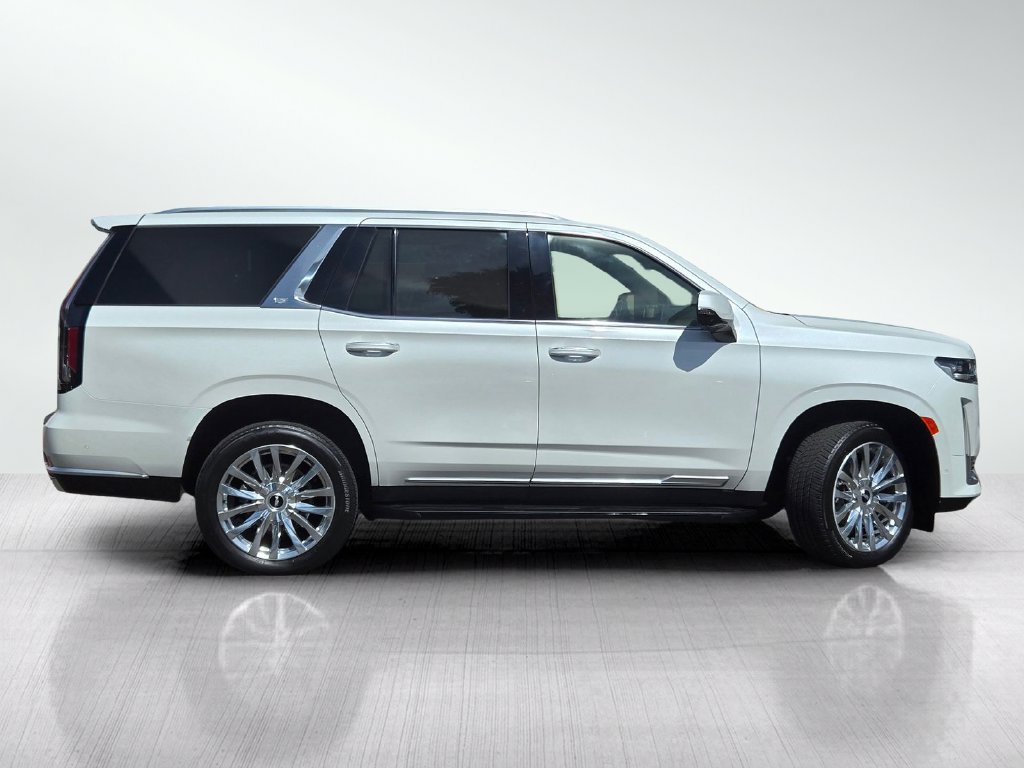 Used 2023 Cadillac Escalade Premium Luxury w/ Performance Package AWD/4WD image 4