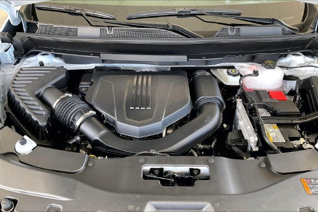 New 2027 Chevrolet Traverse RS FWD image 11