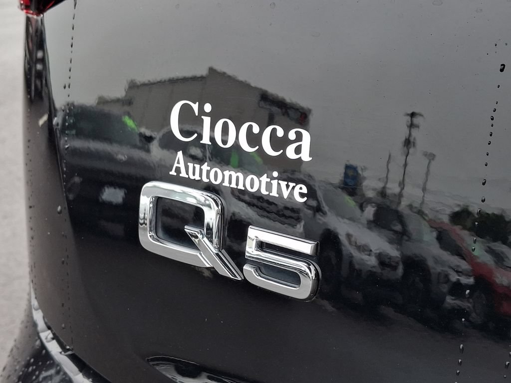 Used 2021 Audi Q5 2.0T Premium w/ Convenience Package AWD/4WD image 30