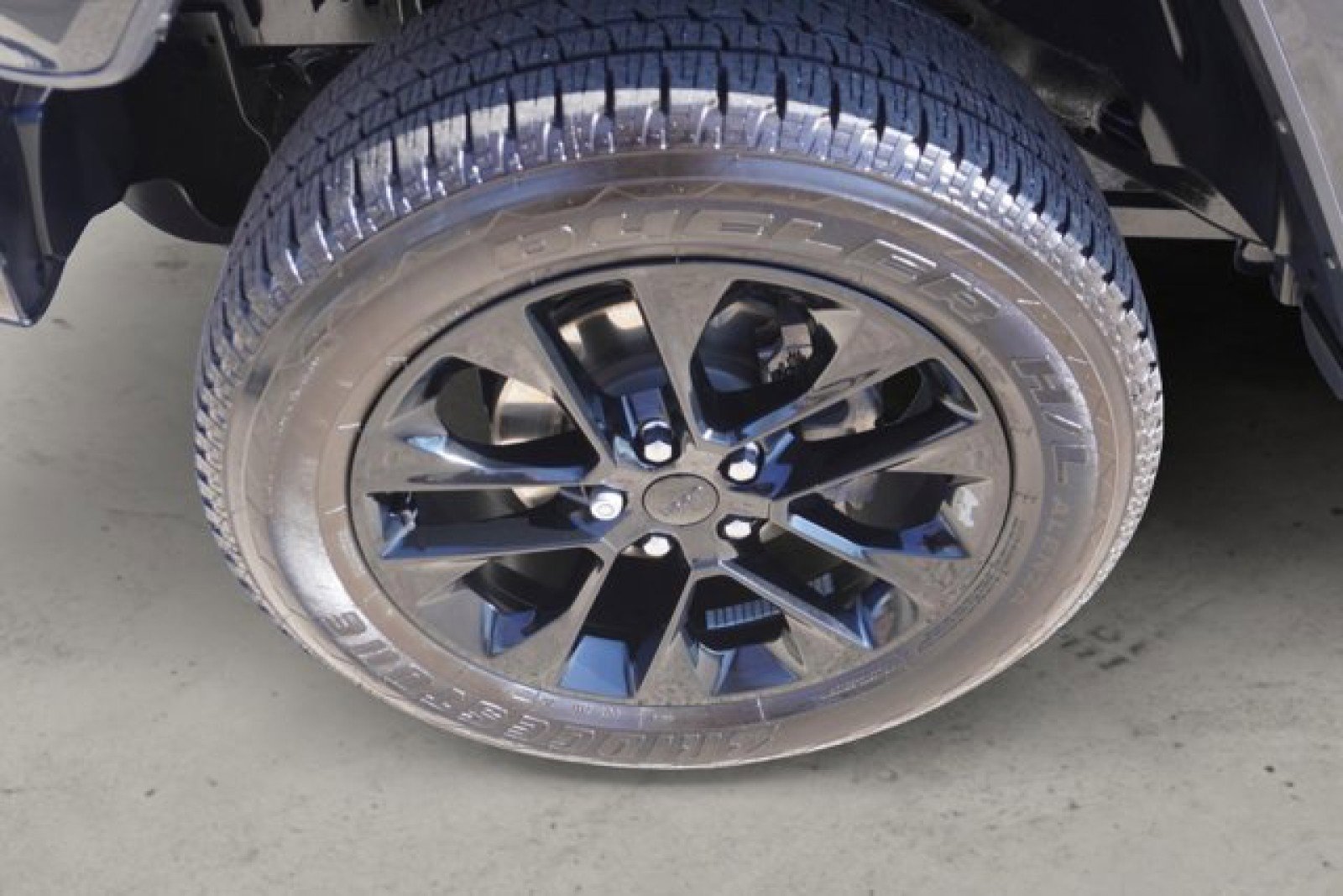 Used 2023 Jeep Gladiator Overland image 10