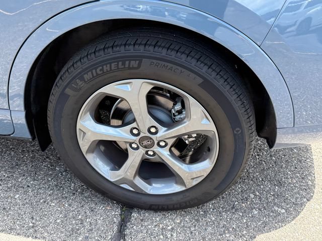 Certified 2024 Ford Escape ST-Line w/ Tech Pack #1 AWD/4WD image 5