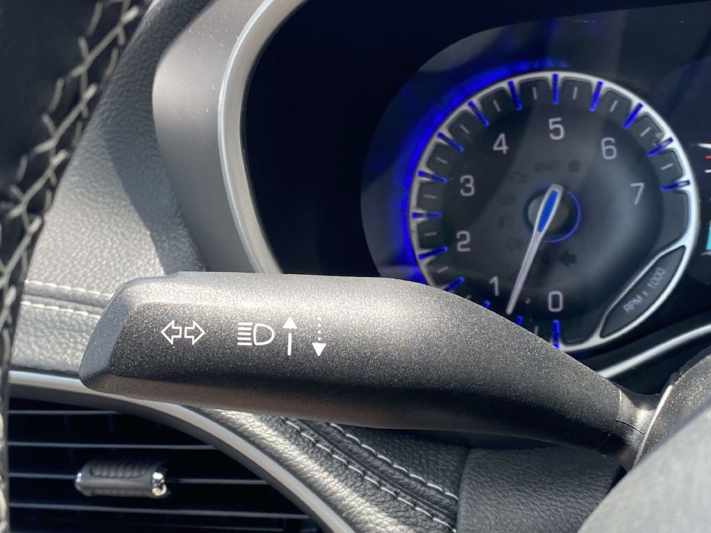 New 2027 Chrysler Pacifica Select FWD image 29