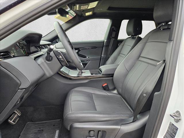 Certified 2026 Land Rover Range Rover Evoque Dynamic SE AWD/4WD image 17