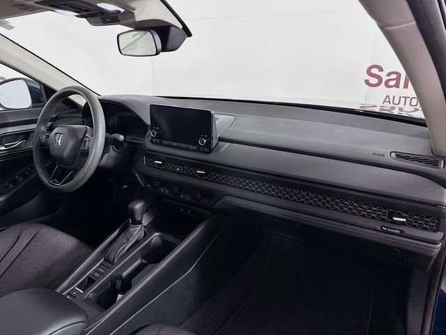 Used 2023 Honda Accord EX image 28
