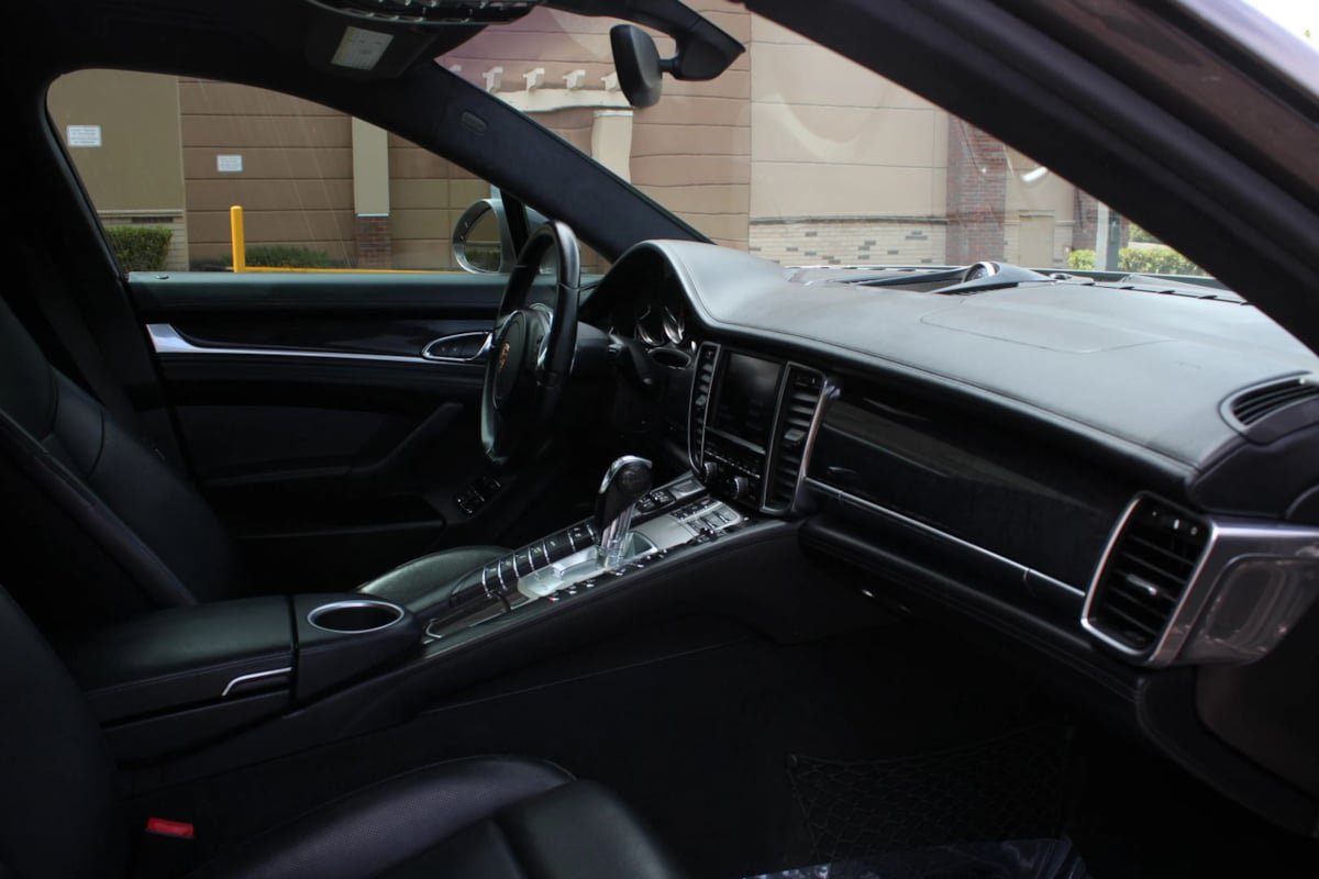 Used 2013 Porsche Panamera GTS AWD/4WD image 43