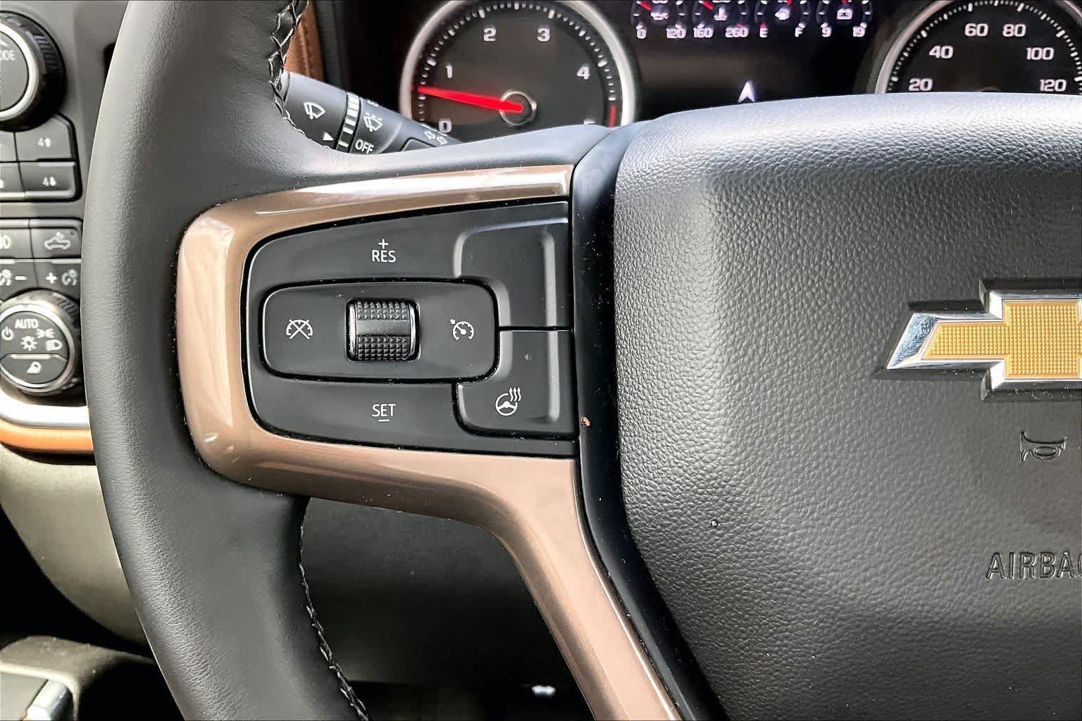 Used 2023 Chevrolet Silverado 2500 High Country w/ Z71 Off-Road Package AWD/4WD image 24