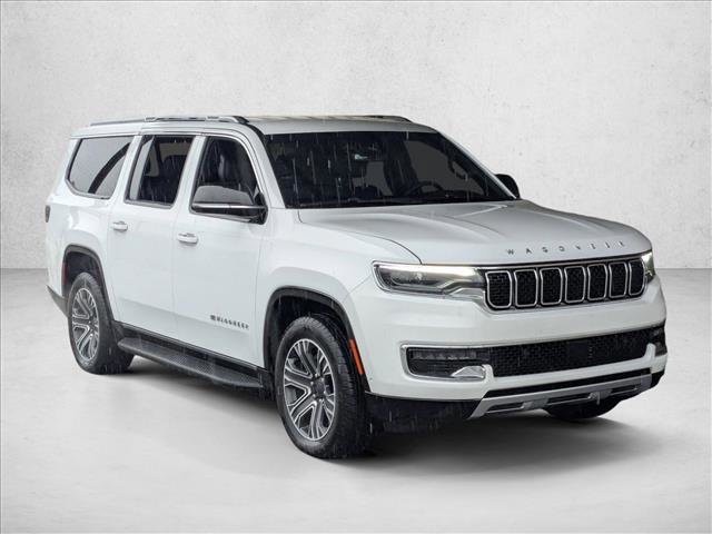 Used 2024 Jeep Wagoneer L Series II w/ Flexible Seating Group image 3