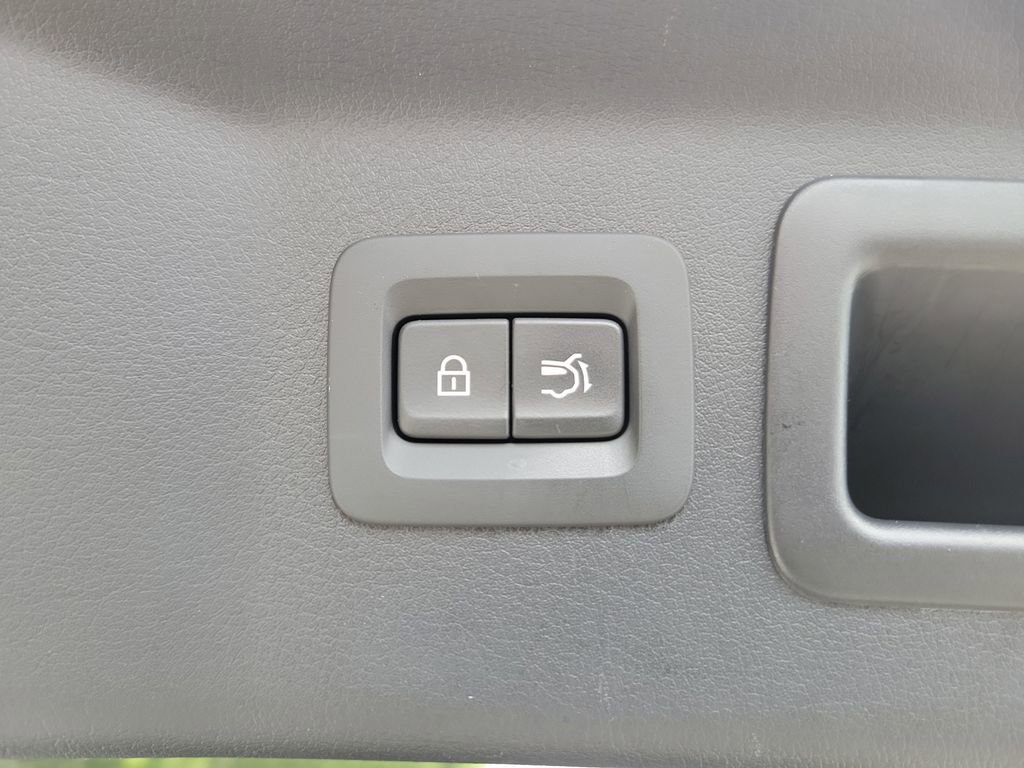 Certified 2024 MAZDA CX-90 3.3 Turbo S w/ Premium Package image 10