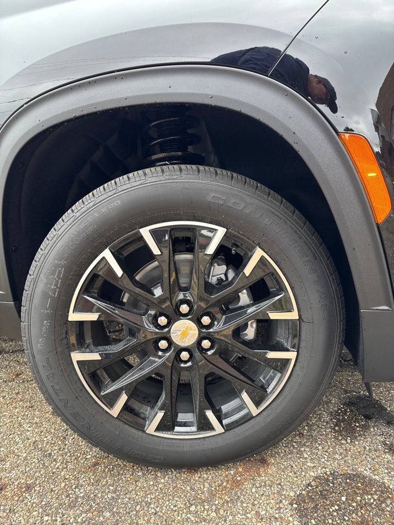 New 2026 Chevrolet Traverse LT w/ Enhanced Driving Package AWD/4WD image 6