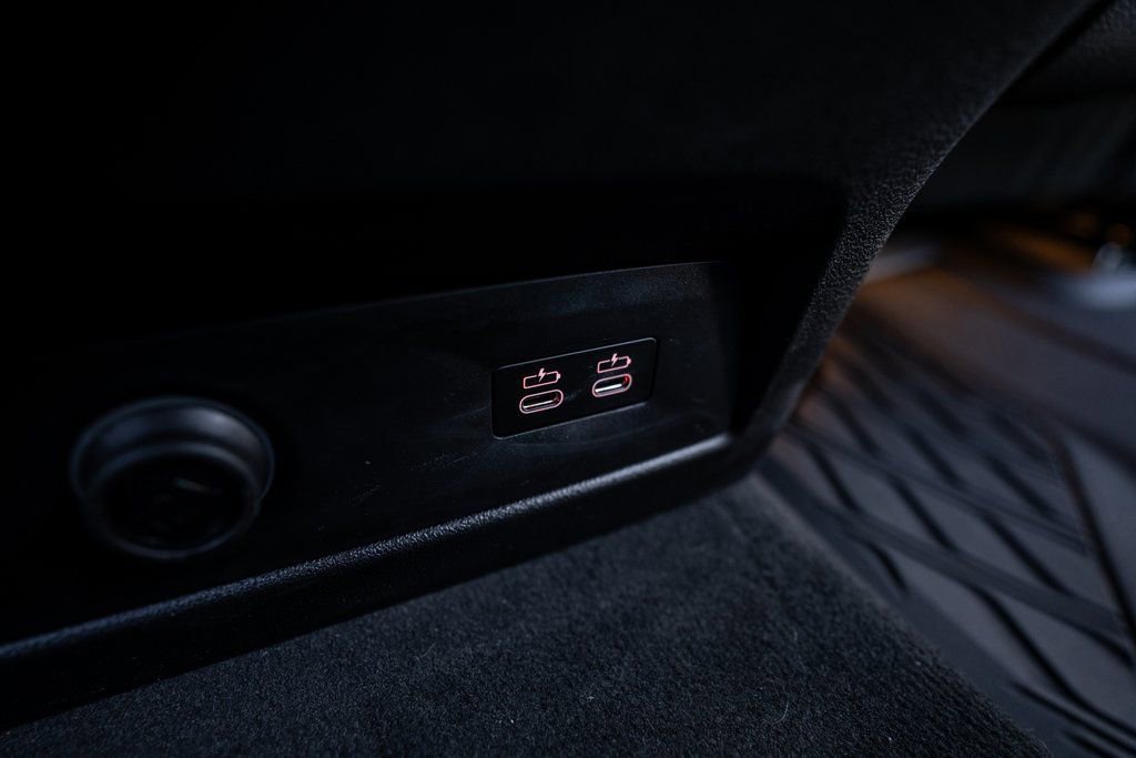 New 2026 BMW X5 M60i image 42