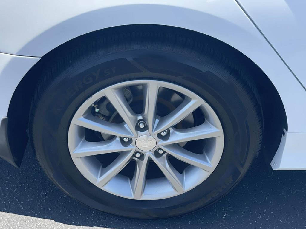 Used 2018 Hyundai Sonata SE image 30