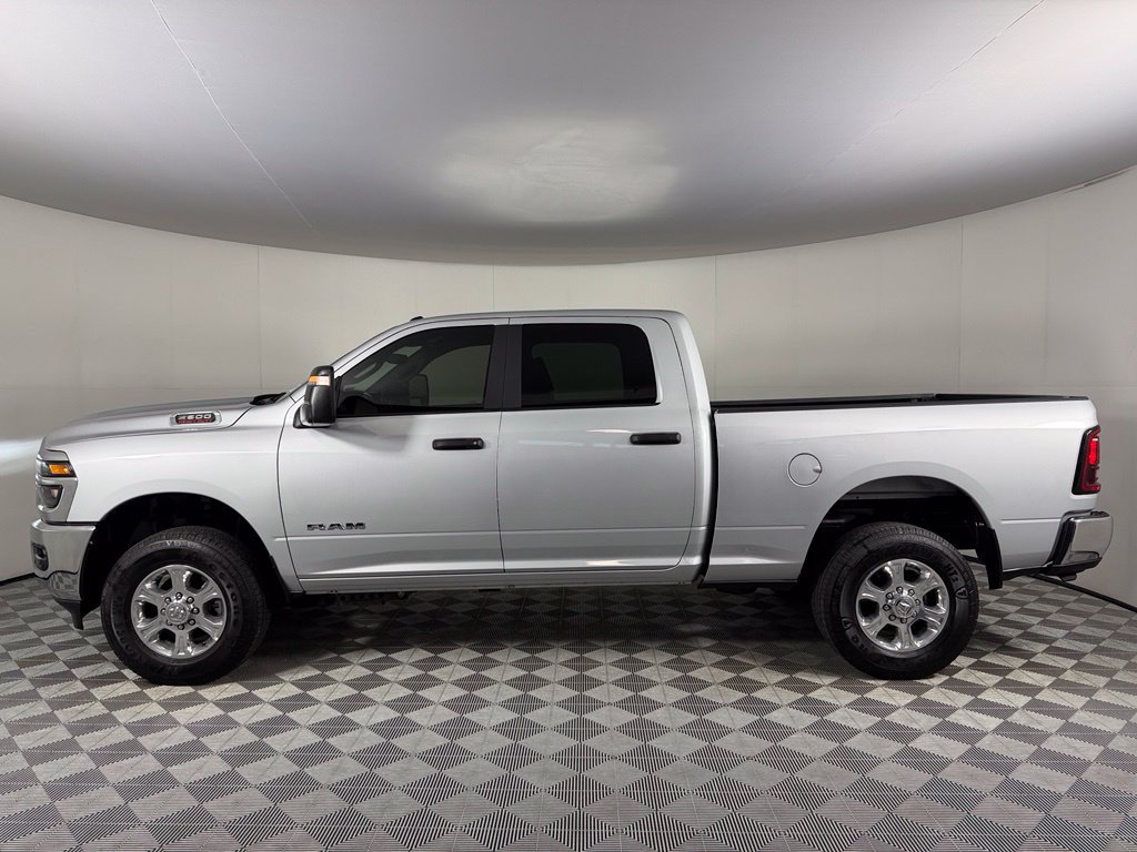 Used 2026 RAM 2500 Big Horn AWD/4WD image 9