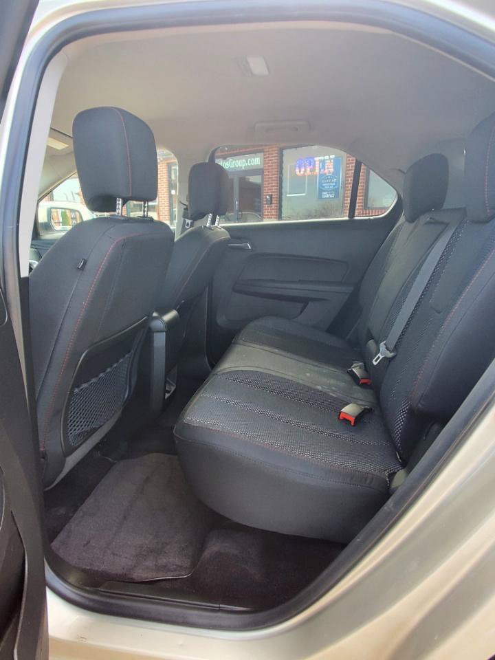 Used 2016 Chevrolet Equinox LT w/ Convenience Package FWD image 16