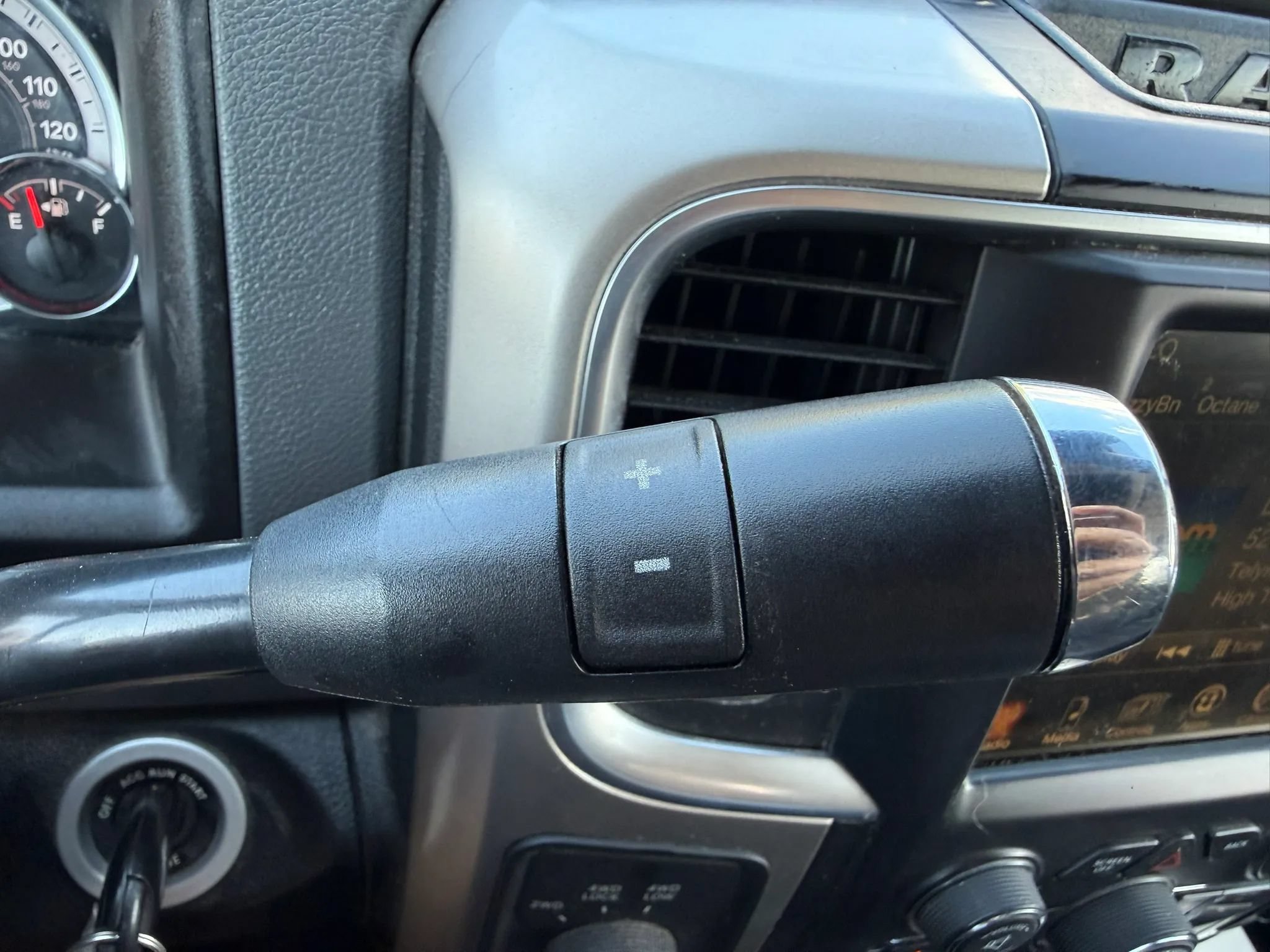 Used 2017 RAM 2500 Big Horn w/ Black Appearance Group AWD/4WD image 22