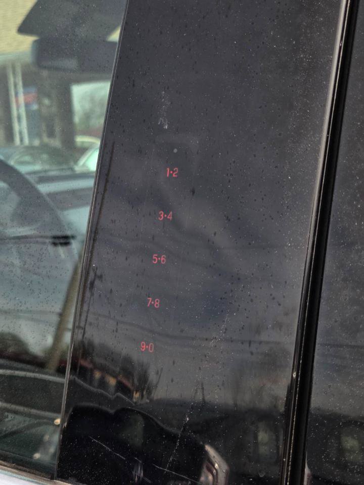 Used 2019 Ford Expedition Max Limited image 11