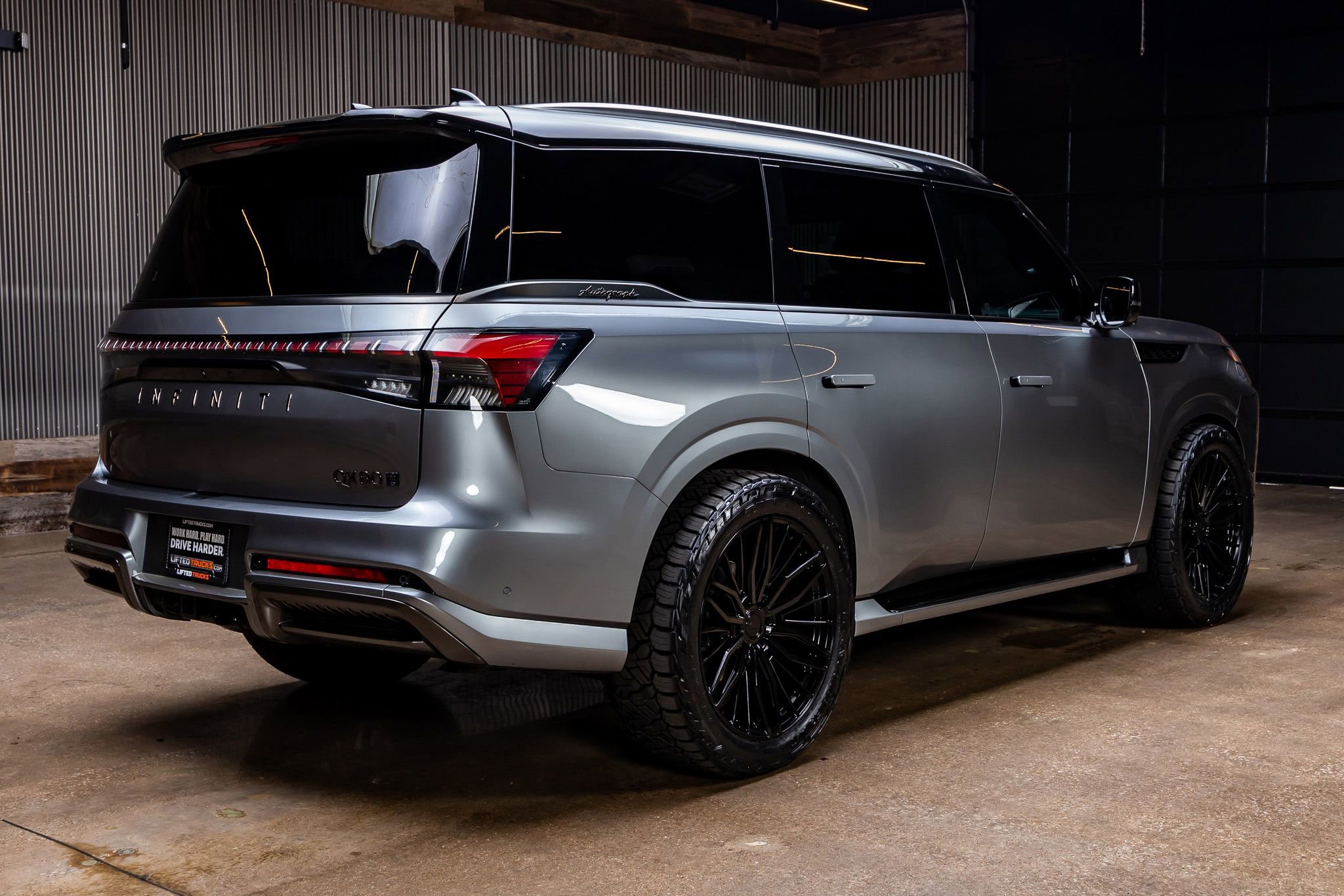 Used 2025 INFINITI QX80 Autograph AWD/4WD image 10